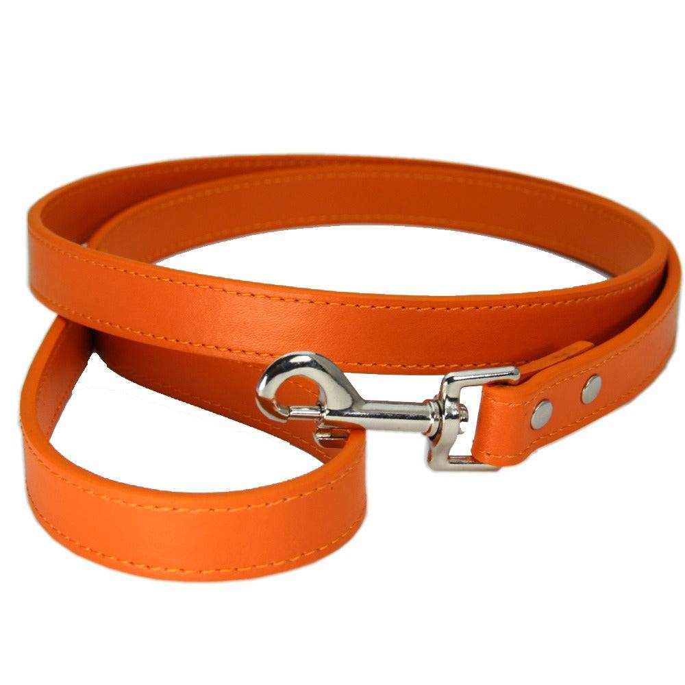laisse orange en cuir PU avec mousqueton métallique pour chiens et chats, design élégant et robuste, idéal pour promenades sécurisées