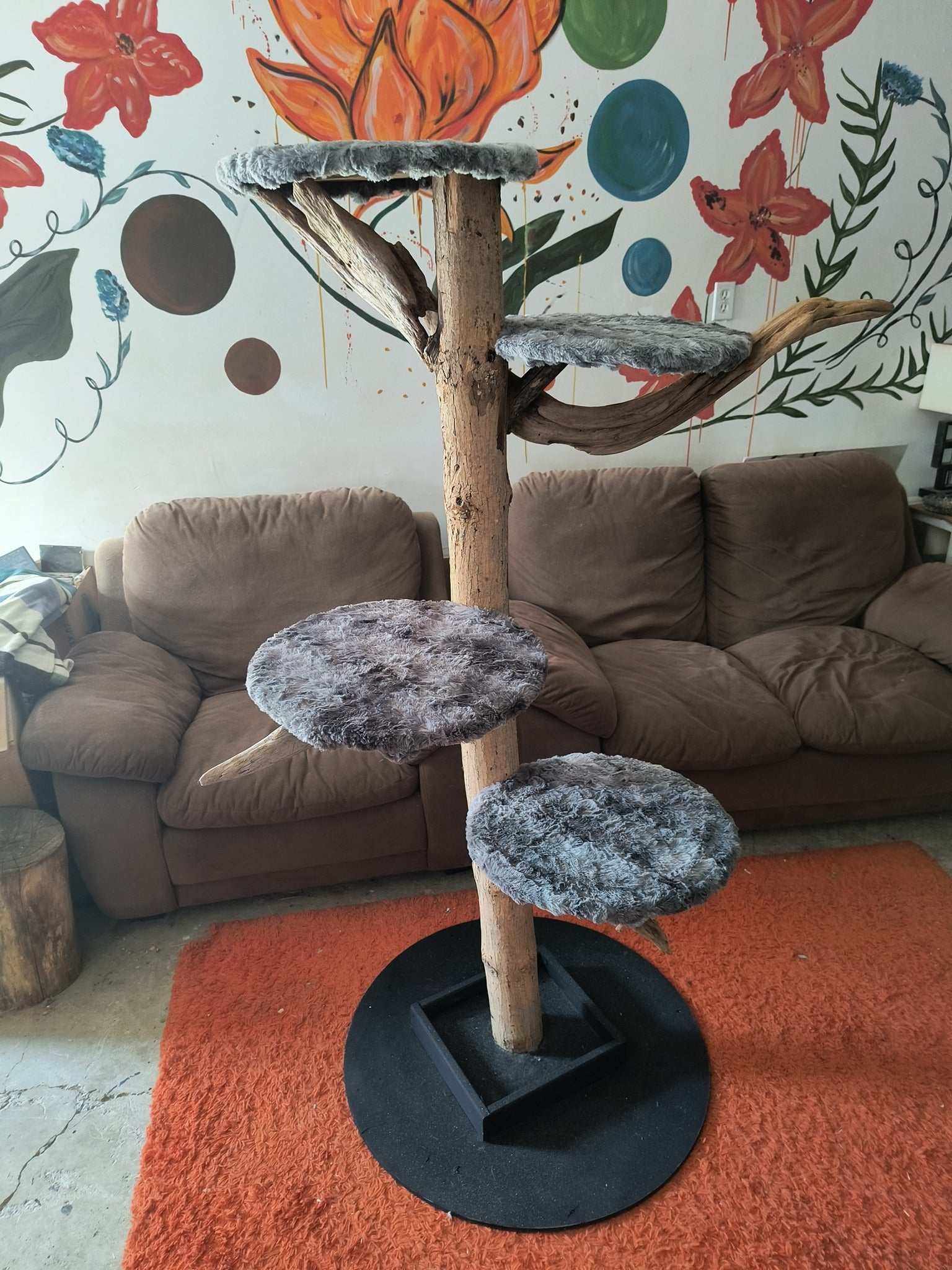 Arbres à Chat Artisanaux en Bois Naturel - La Boîte D Art A Talie