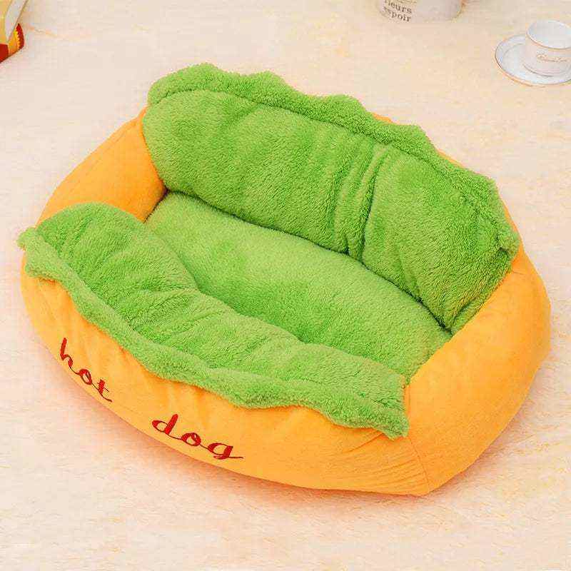Lit douillet pour chiens et chats en forme de hot-dog, confortable et lavable en coton doux.