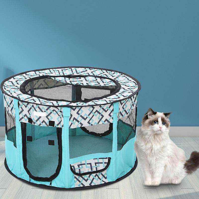 tente pliable octogonale pour animaux avec tissu imperméable bleue et motif géométrique, chat blanc à côté, usage intérieur et extérieur