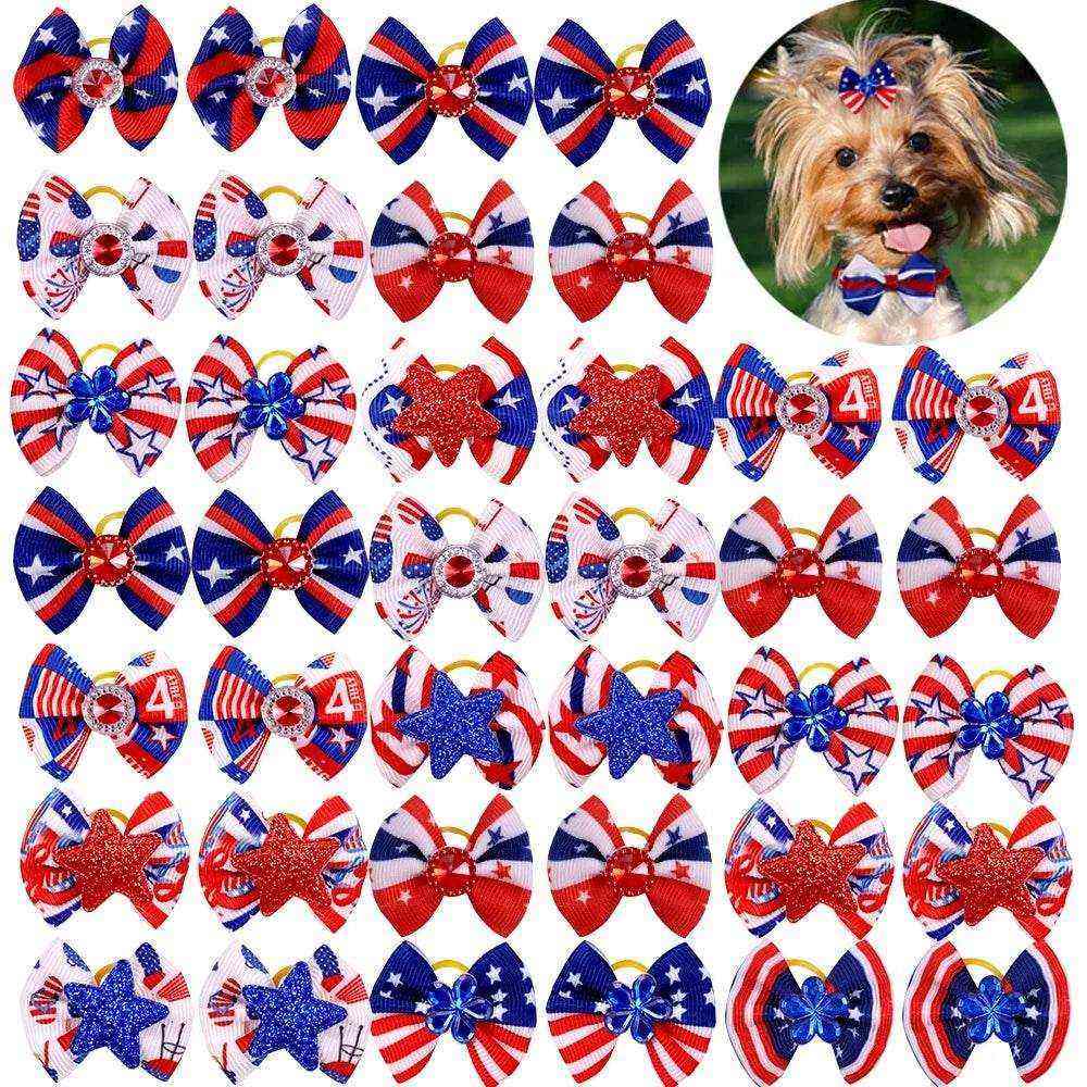lot de 20 nœuds de toilettage pour chiens motifs rouges blancs bleus avec étoiles et rayures style patriote, accessoire élégant pour chien petit Yorkshire