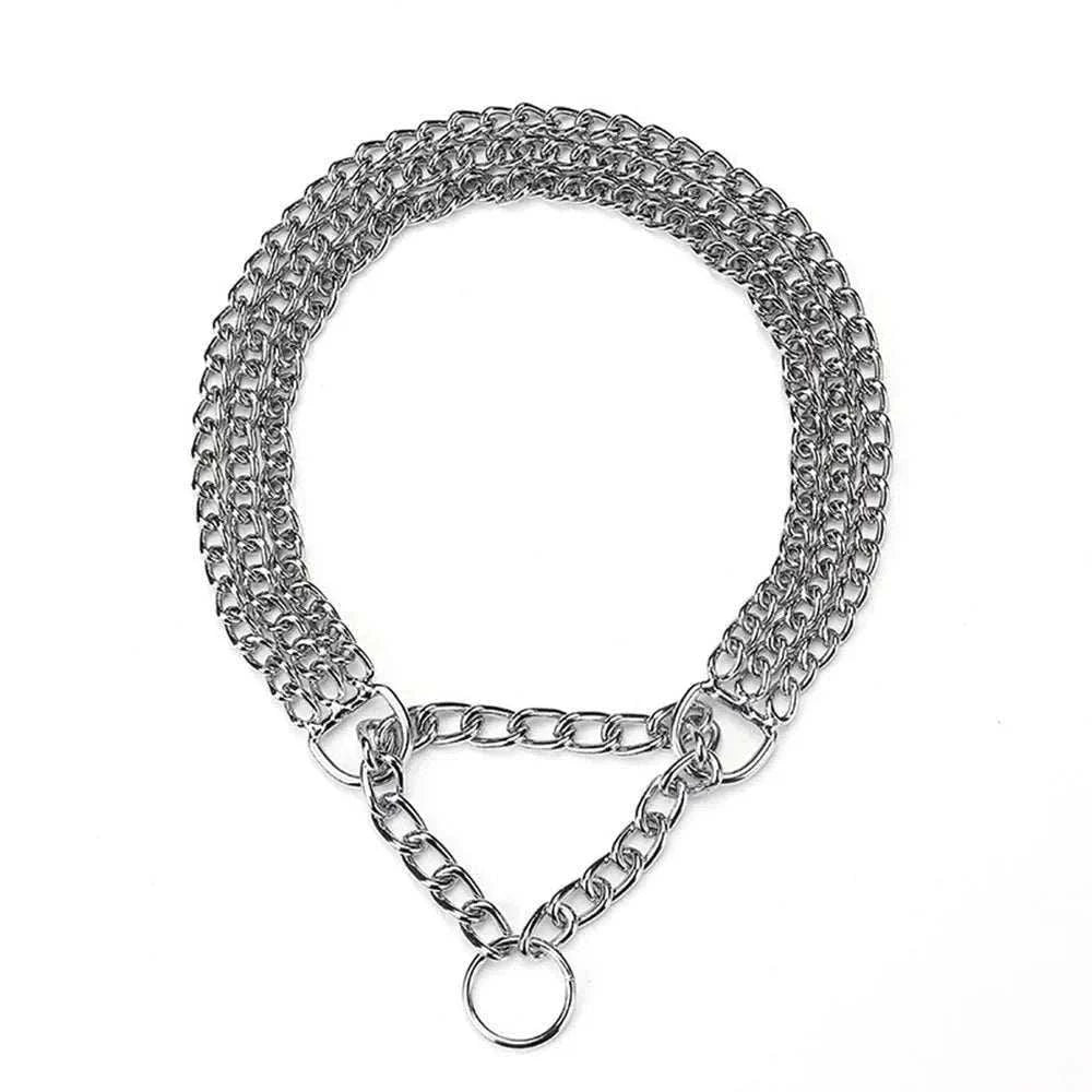 Collier métal triple rangée maillons cubains, ultra-résistant et réglable pour chiens puissants, style argenté.