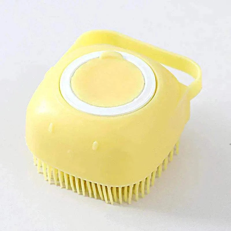 Brosse massage en silicone jaune pour chien, douce et ergonomique, idéal bain et toilettage relaxant