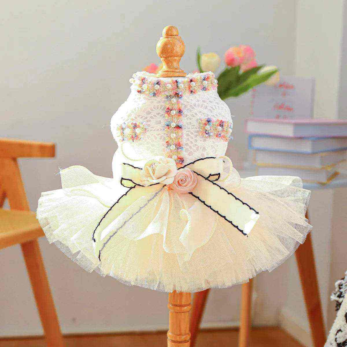 Luxury princess cosplay dress for small dogs and cats in white tulle with floral details.