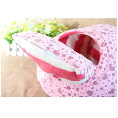 Cozy House for Cats and Very Small Dogs - Padded Princess Bed