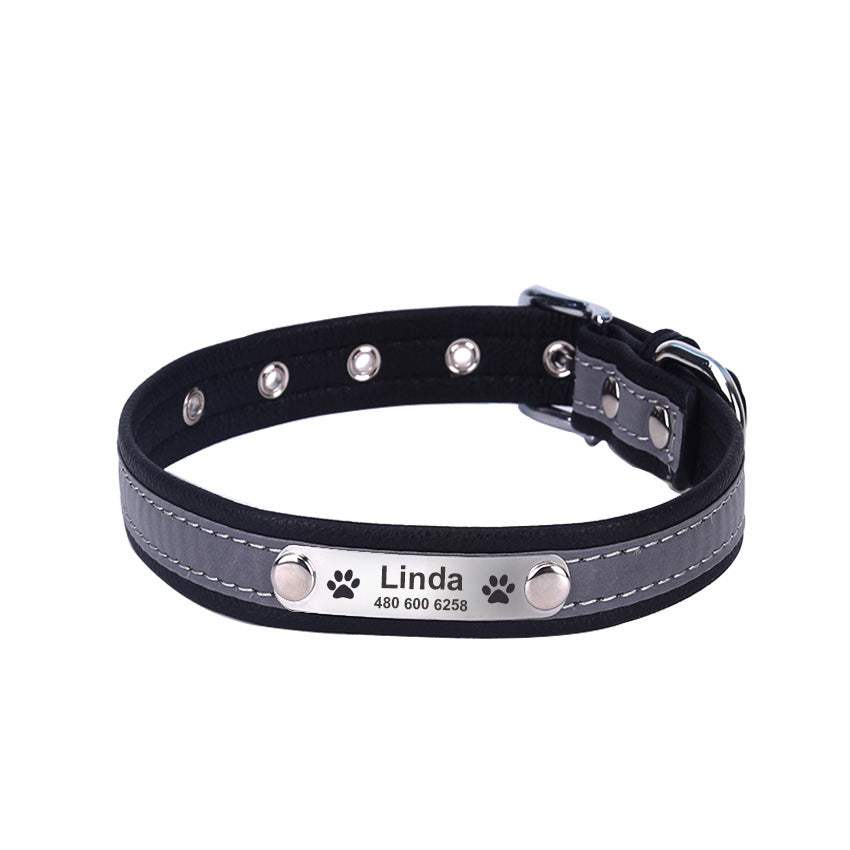 Reflective customizable collar for small to medium dogs and cats in durable microfibre, available in multiple colors and sizes.
