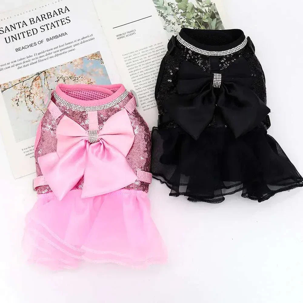 Elegant pet harness and leash set with lace and crystal decorations, designed for small dogs and cats.