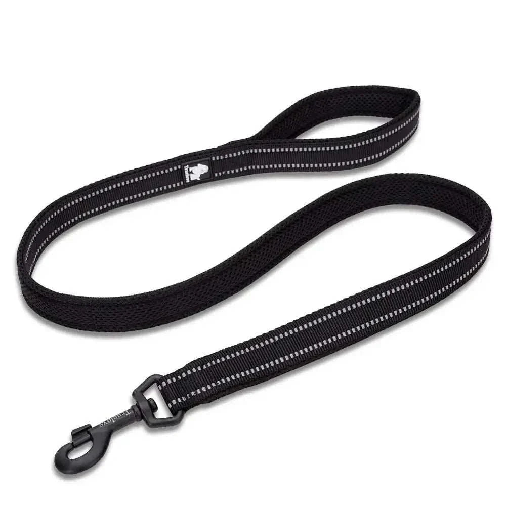 laisse chien truelove 110 cm nylon rembourrée poignée maille respirante coutures réfléchissantes 3M crochet pivotant robuste noire